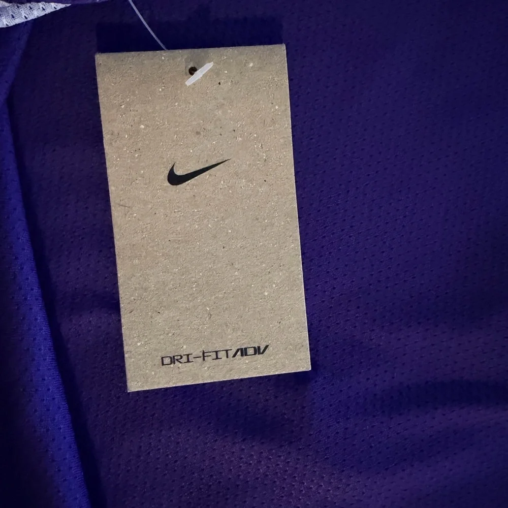 New! New! Nike Devin Booker Phoenix Suns Icon Edition Swingman Jersey Size (XL) - Picture 8 of 8